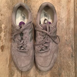 Suede NB 696 Sneakers